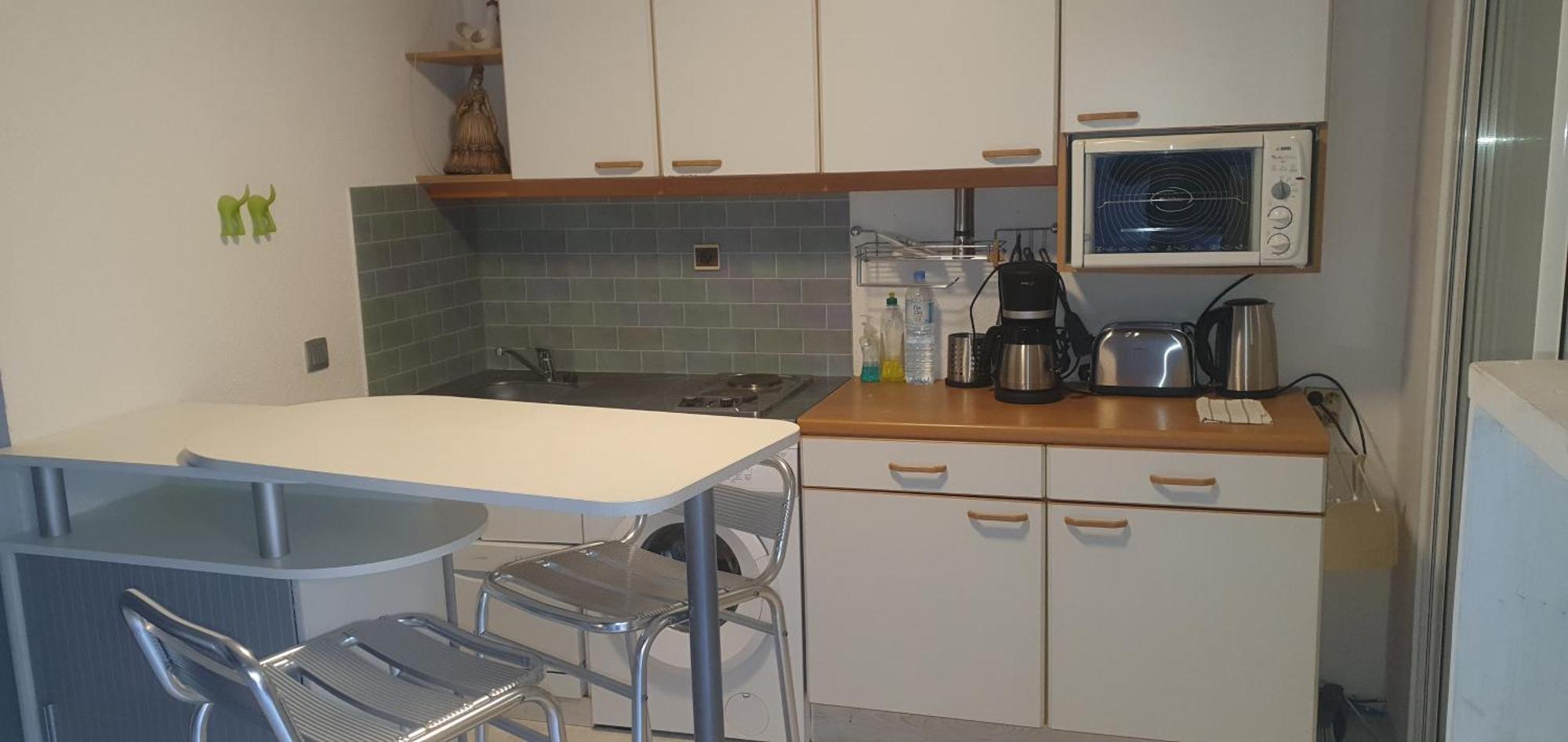 Joli Et Spacieux Studio Avec Garage Au Bord De Mer Fréjus Εξωτερικό φωτογραφία